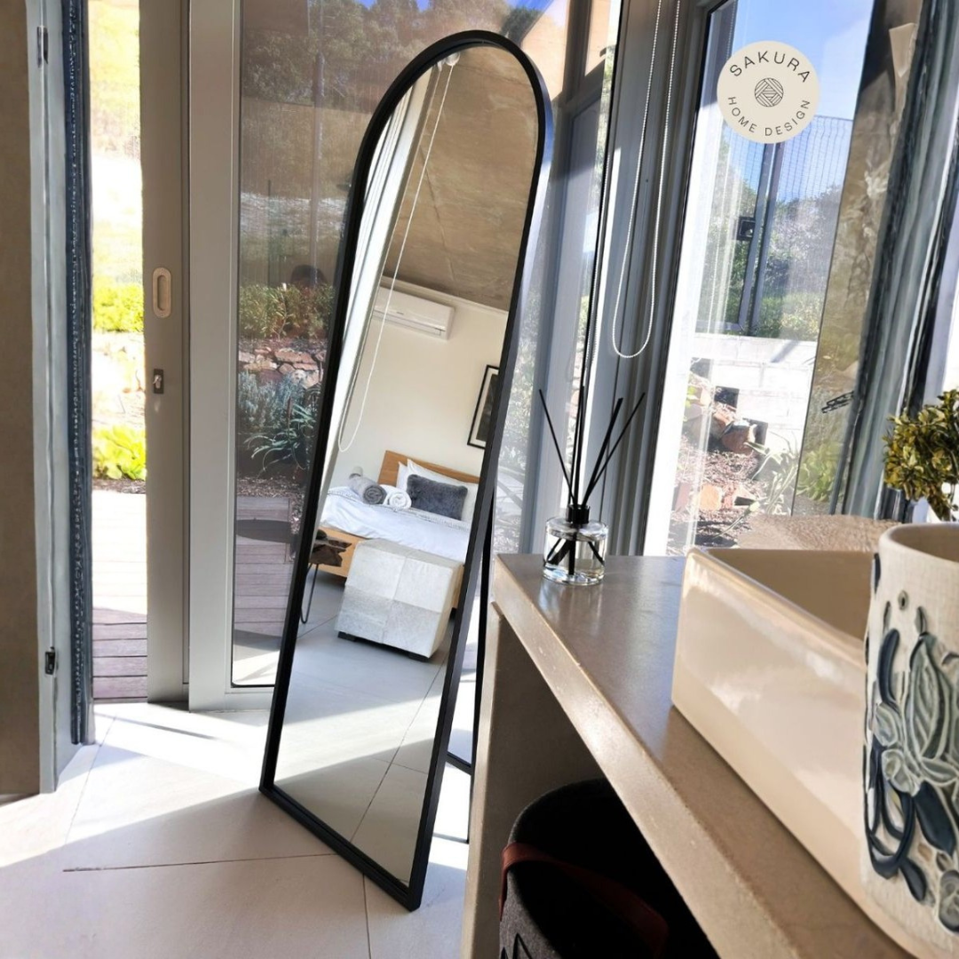 Sakura Home Design Arched Full-Length Mirror - Black - 140 x 45cm