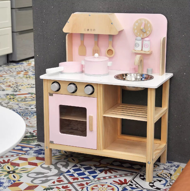 Play and Pretend Smile Kitchen Set