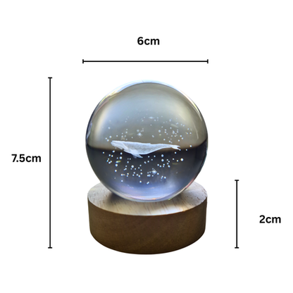 Small Crystal Ball Lamp with 3D Engraving and Luminous Base - Whale