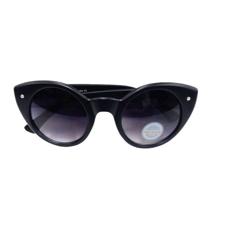 Solar X Cat-Eye Classic Sunglasses Gradient Lens UV400 - Matte Black
