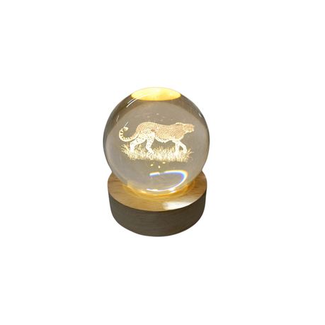 Small Crystal Ball Lamp with 3D Engraving and Luminous Base - Cheetah