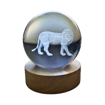 Small Crystal Ball Lamp with 3D Engraving and Luminous Base - Lion
