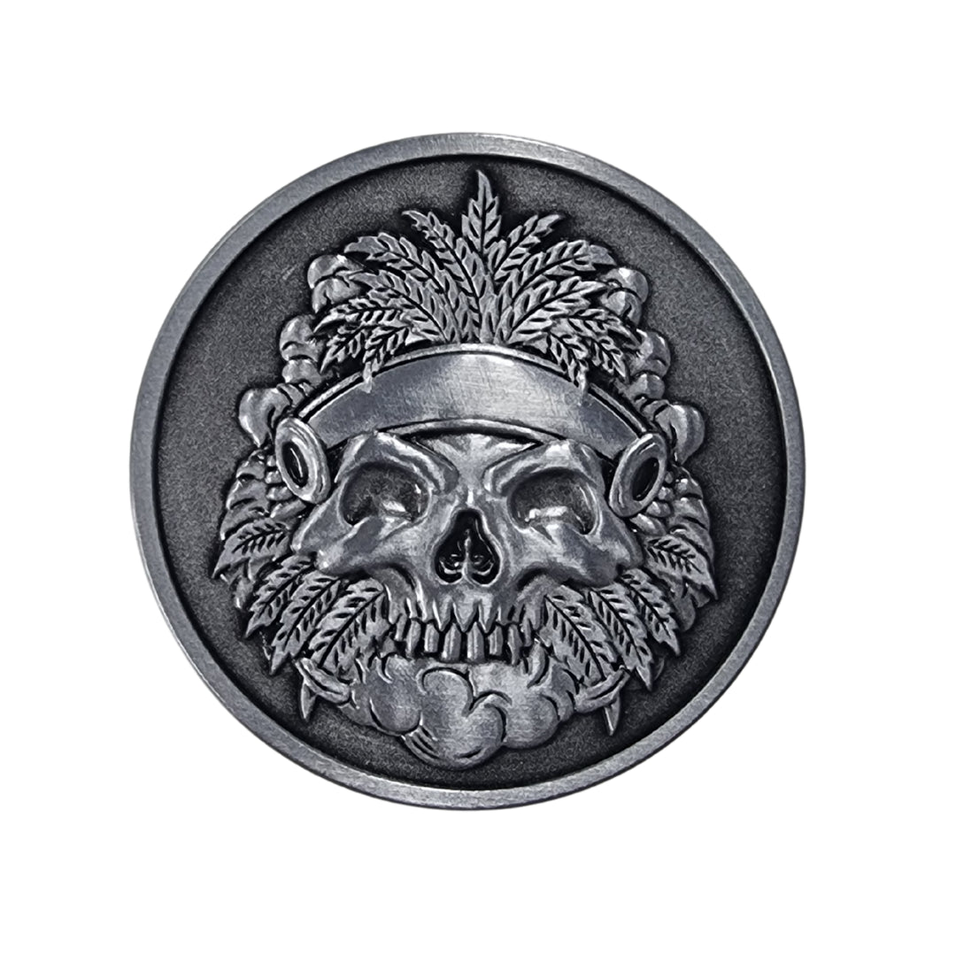 Herb Grinder - 4 Piece Medium Grinder - Leaf Skull