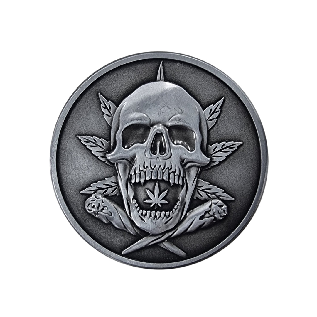 Herb Grinder - 4 Piece Medium Grinder - Skull